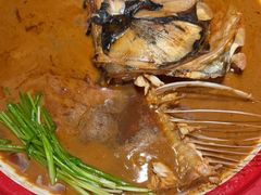 垮炖胖鱼头泡饼-大碗居·烤鸭·鱼头泡饼(天坛东门店)