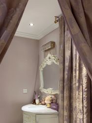 -蕾蕾美颜美容美体