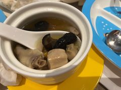 海参花胶汤-帝企鹅自助餐厅•儿童岛•真企鹅(长隆企鹅酒店)