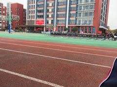 -上海市工商外国语学校