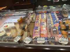 -红跑车(仙鹤街店)