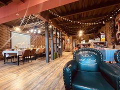 -玩坞轰趴馆·户外团建聚会主题生日派对馆(世豪广场店)