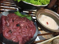 -东巴婆婆云南鱼豆花火锅(大东门店)