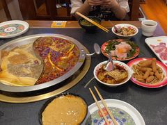 -沸炉重庆老火锅(军事博物馆店)