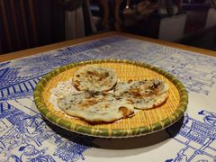 梅菜干烧饼-江南韵·无锡太湖文化体验餐厅(凤凰天街店)