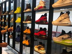 -Air Jordan(世贸天阶店)