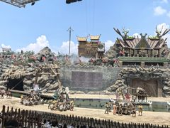 -七彩云南欢乐世界