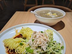 绿豆银耳冰粥-宏状元现熬粥·京味菜(黄寺大街店)