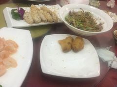 -绿岛酒楼(小海地店)
