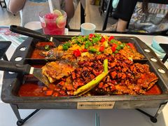 -江边城外烤全鱼(世茂广场店)