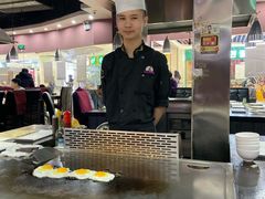 -利昂法式铁板主题餐厅(新奥购物中心店)