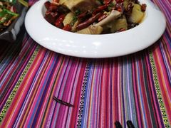 -香巴拉云南餐厅(华莱坞店)