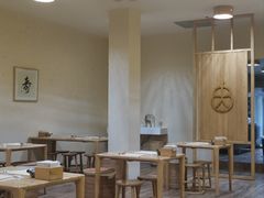-蟹家大院 · 独揽江景(滨江店)