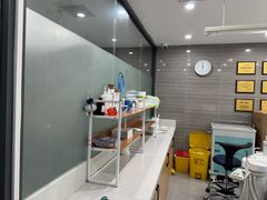 -上海仁爱医院口腔科 · 种植
