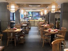 大堂-牛很鲜潮汕牛肉火锅(乐清店)