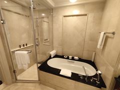 -广州富力丽思卡尔顿酒店