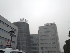 -上海长海医院-地下停车场