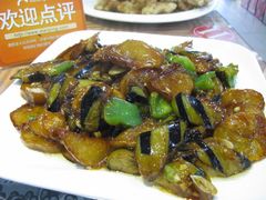 地三鲜-老码头黑皮肘子锅包肉(赣水路店)