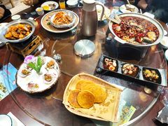 -东来菜馆•手抓海鲜家常菜•海鲜锅贴(鸽子窝店)