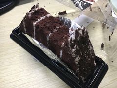 三角形黑森林蛋糕-红叶蛋糕(广达路总店)