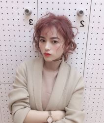 -PE SALON 