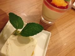 意式奶冻-必胜客(花舞大唐博物馆店)