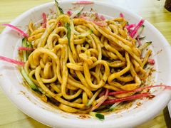 -黑八私房老北京炸酱面