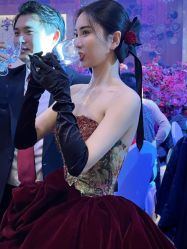 -不晚国际婚纱礼服