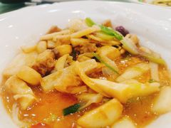 -巨元河鲜酒楼·清远特色菜名店(英德店)
