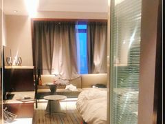 -上海龙之梦万丽酒店