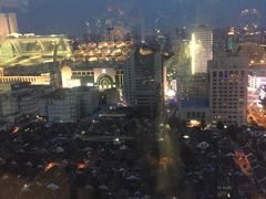 -云顶旋转自助景观餐厅