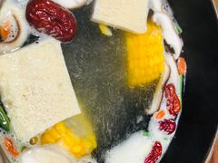 -呷哺呷哺 黄金牧场 (新中关购物中心店)