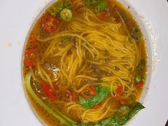 -八月美食小馆(银泰城总店)