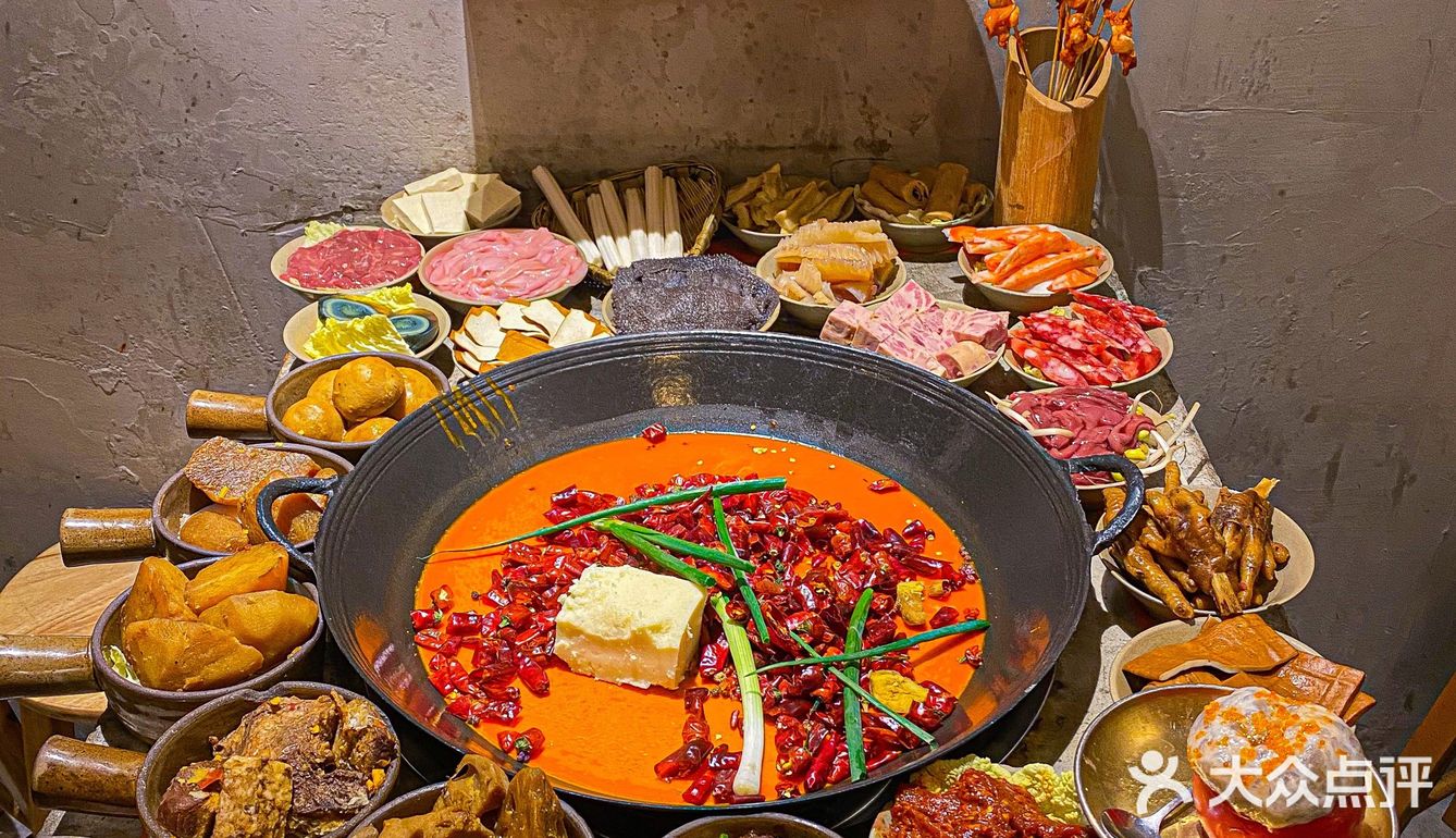 重庆美食｜本地人爬坡上坎也要吃的火锅店🔥