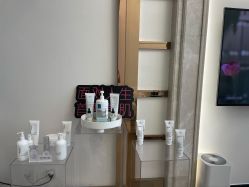 -JNK皮肤管理中心