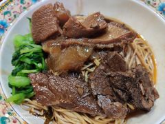 -金杨拉面王小吃面馆·牛三宝面·红烧牛肉粉