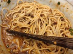-呼啦面馆·头牌豌杂面(爱琴海店)