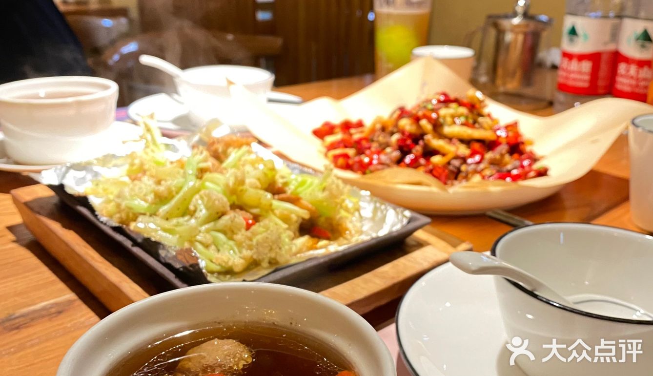 他们家的花菇汽水肉是必点