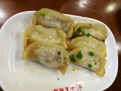 -小姜锅贴(凤凰街店)