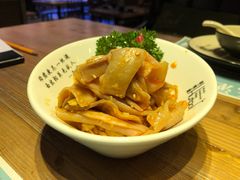 -临界音乐酒馆·小龙虾·江湖菜(华熙LIVE·鱼洞店)