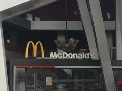 -麦当劳(国家体育场南路店)