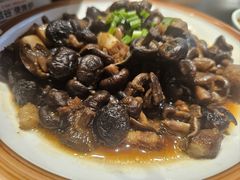 -头上红煨盐鸡·非遗院子餐厅