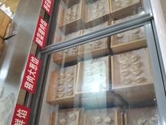 面包甜点陈列柜-德天下自助水饺(海洪店)