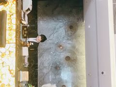 -亚欧大酒店(西关中山桥店)