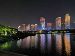 -万绿园