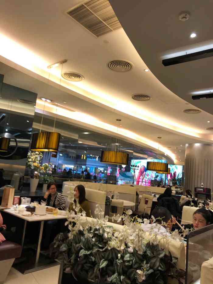 太兴餐厅(颐堤港店)-"好吃是好吃,就是贵!环境也不错,就是人多.