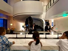 -秀·吧 Show Bar(兰州盛达希尔顿酒店)