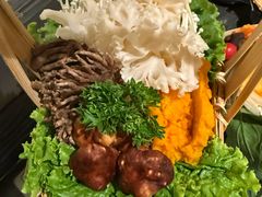 -湊湊火锅·茶憩(合生汇购物中心店)