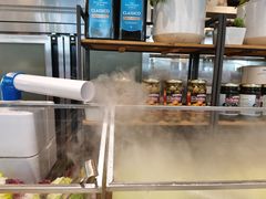 -圣丰索菲特·2 On 988 Café 自助餐厅