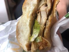-麦当劳(龙洞店)